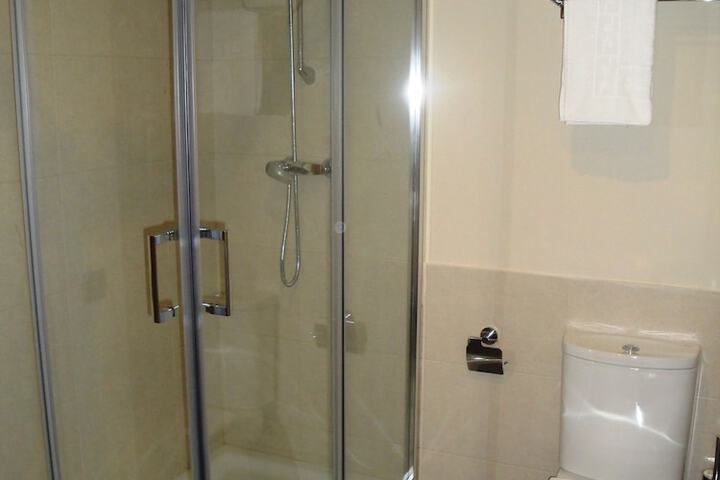 Clean Restrooms