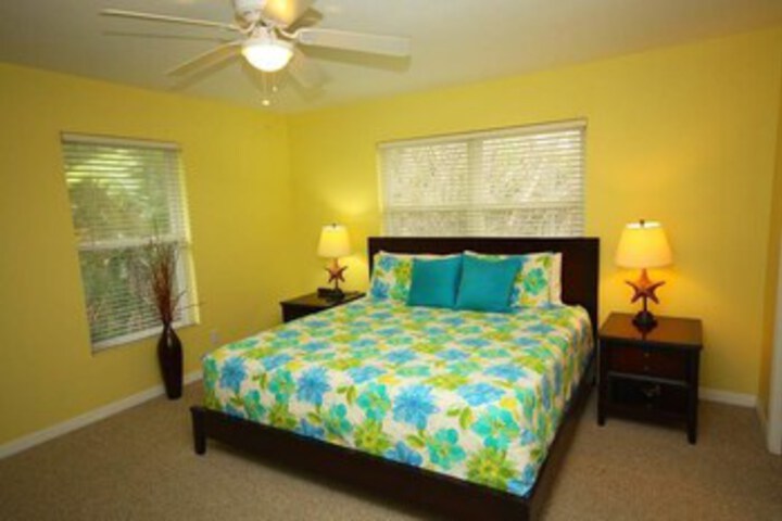 Room 21 of 24
