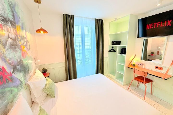 Room 32 of 58
