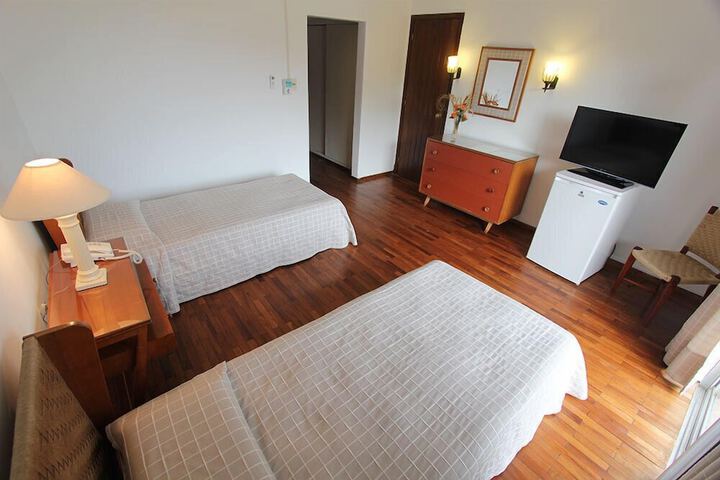 Room 73 of 166