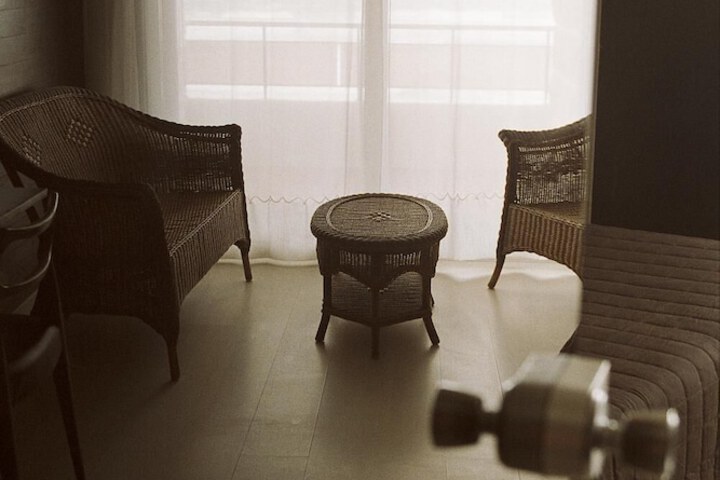 Room 9 of 29