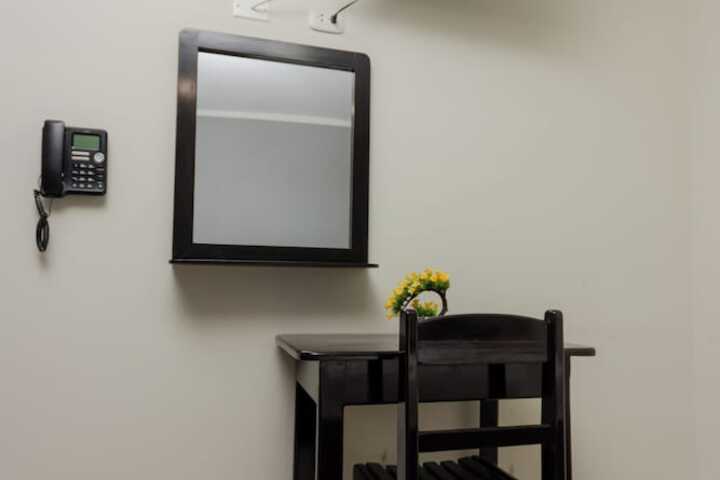 Room 42 of 65