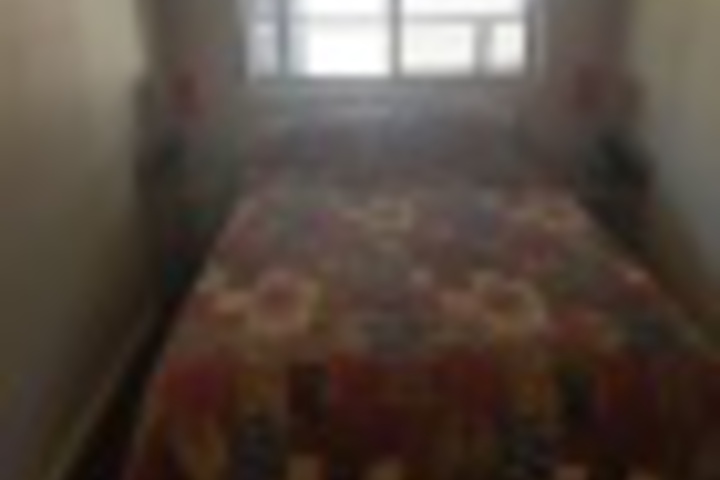 Room 375 of 792