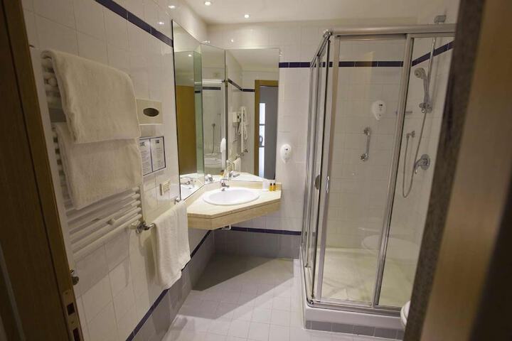 Bath Photo
