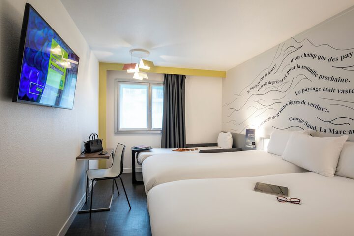 Room 37 of 125