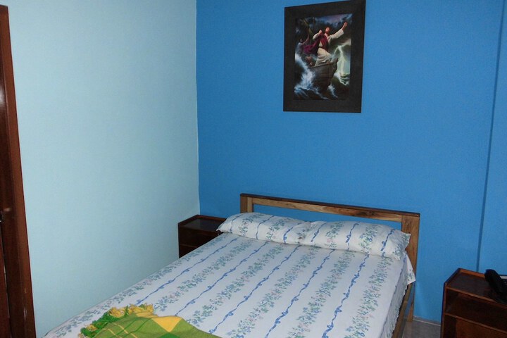 Room 25 of 130