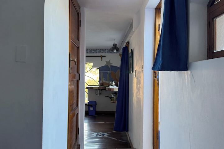Room 45 of 82