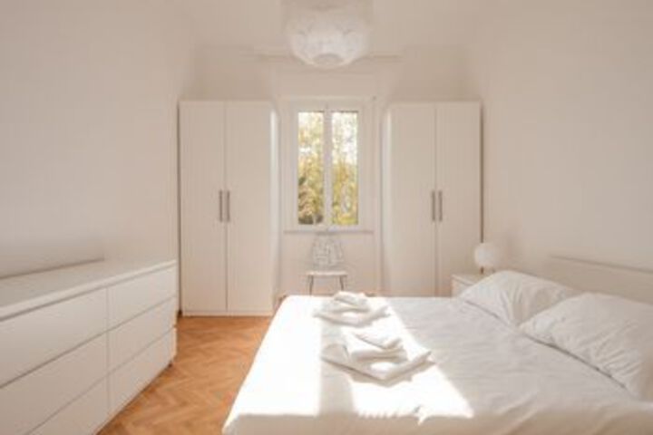 Room 5 of 21
