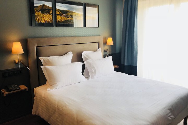 Room 18 of 37