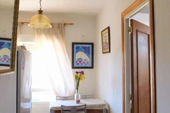 Room 12 of 20
