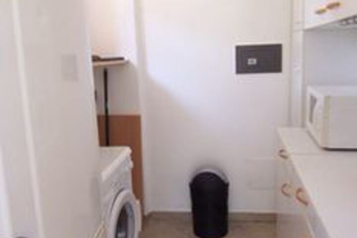 Room 12 of 17