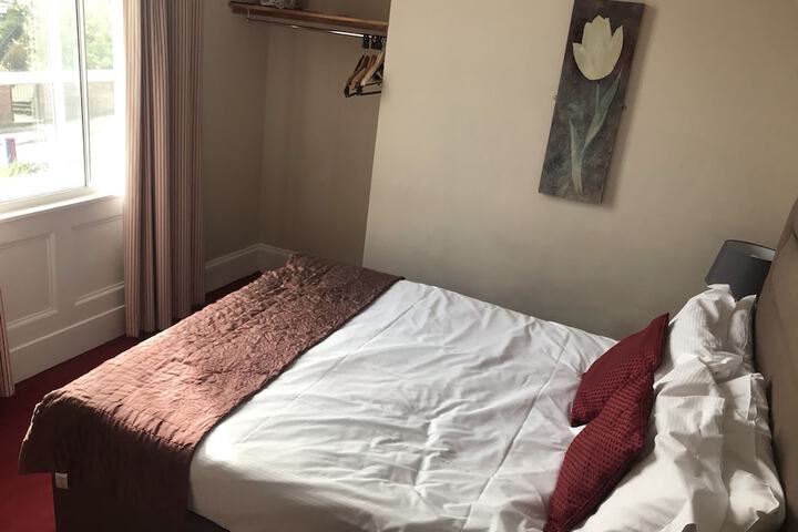 Room 25 of 80