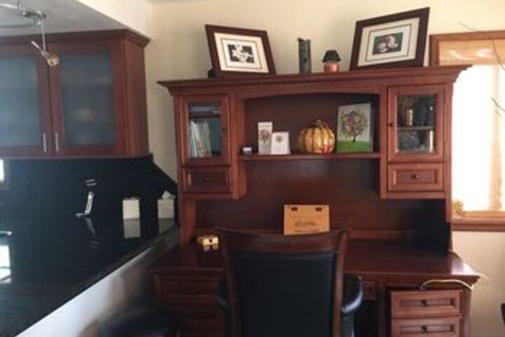 Room 10 of 13