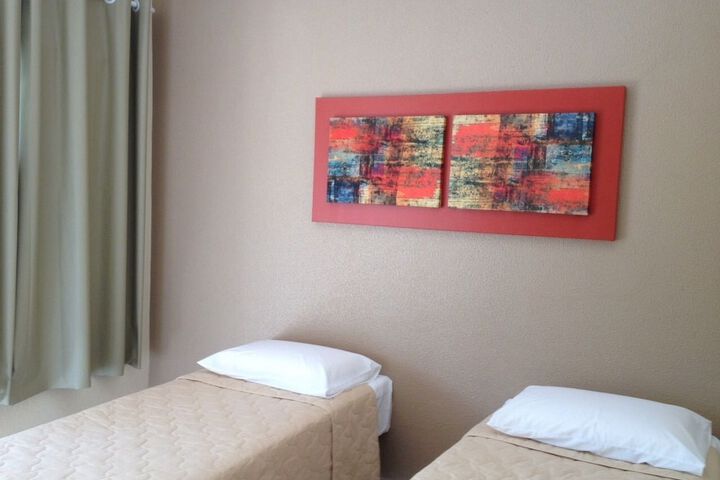 Room 3 of 17