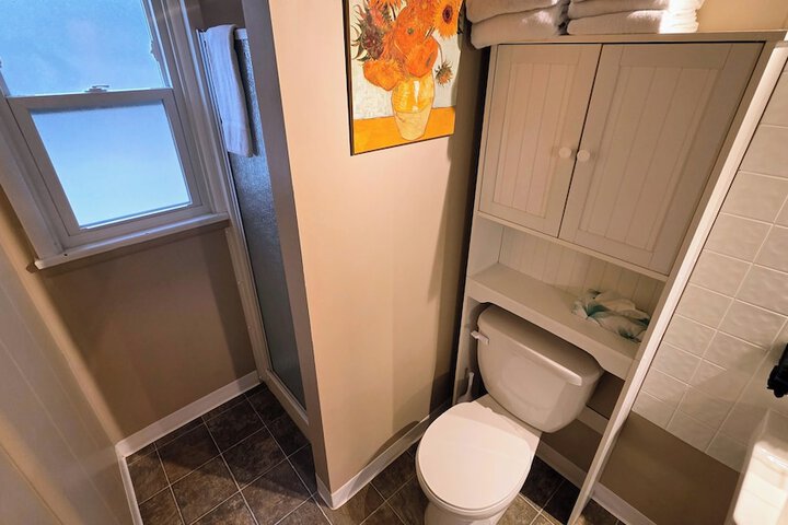 Room 52 of 68