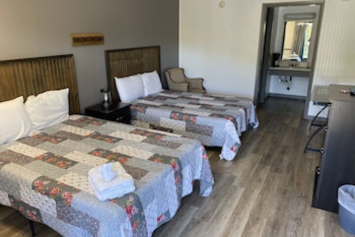 Room 19 of 96