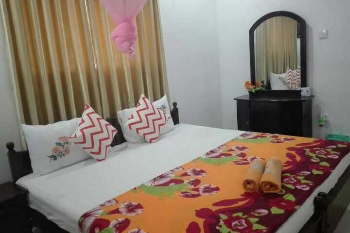 Room 7 of 44