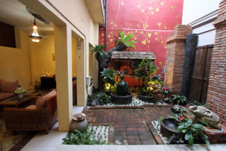 Hotel Exterior 47 of 145