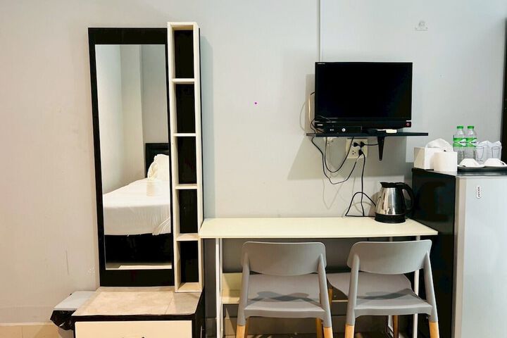 Room 18 of 56