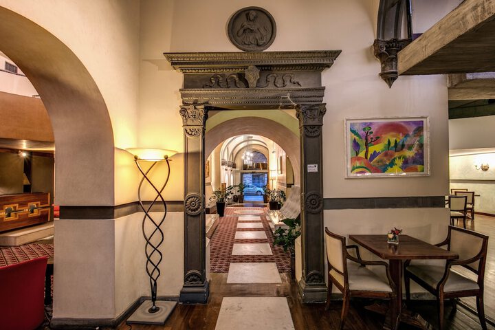 Guest Lobby