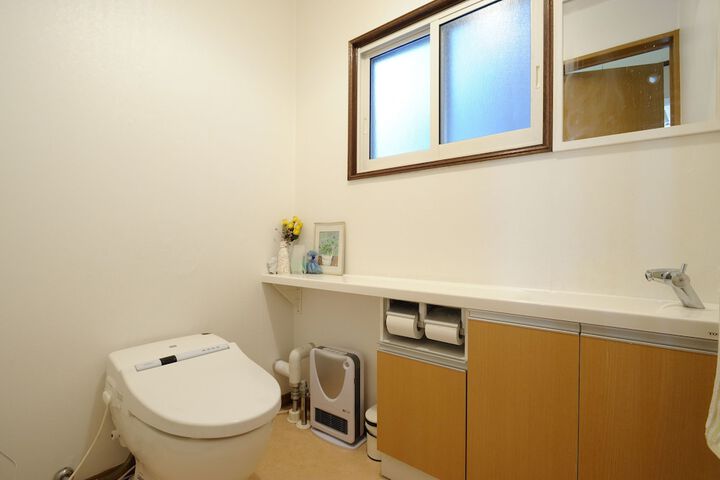 Room 10 of 31