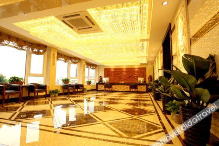 Hotel Interior 6 of 14