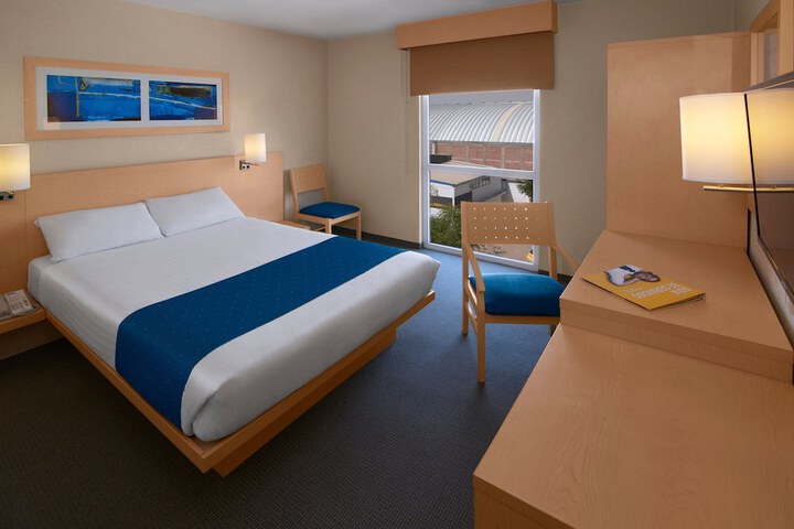 Room 14 of 46