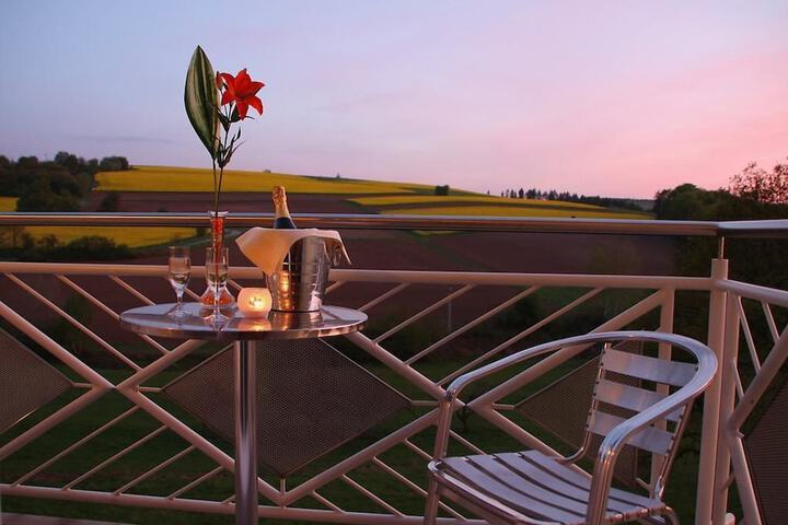 Terrace/Patio 4 of 27