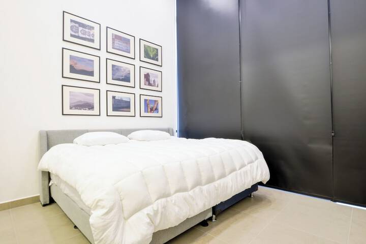 Room 45 of 238