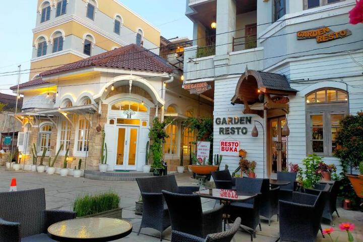The Garden Suites New