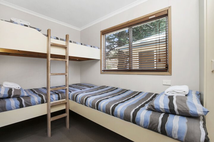 Room 5 of 91