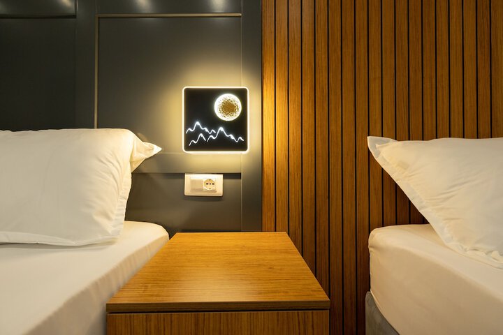 Room 19 of 50