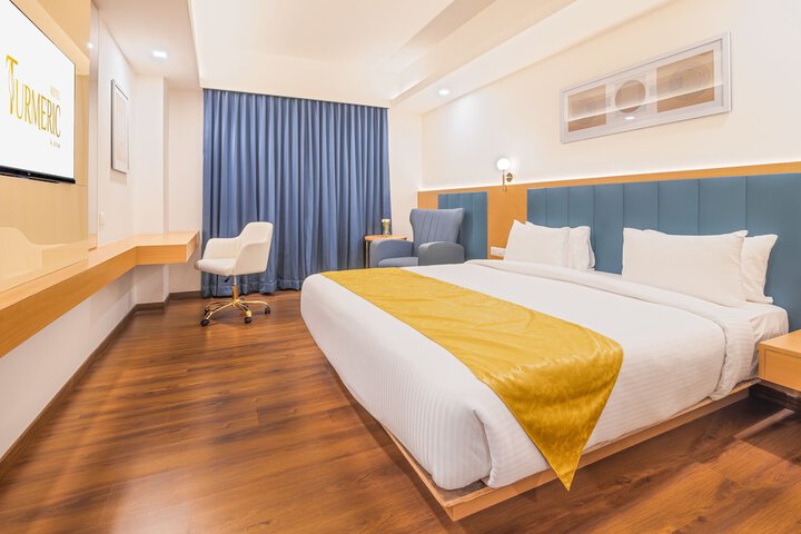 Room 15 of 38