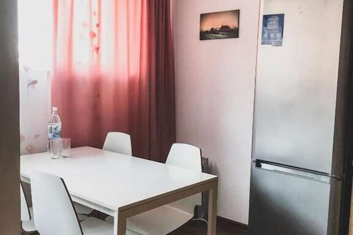 Room 16 of 36