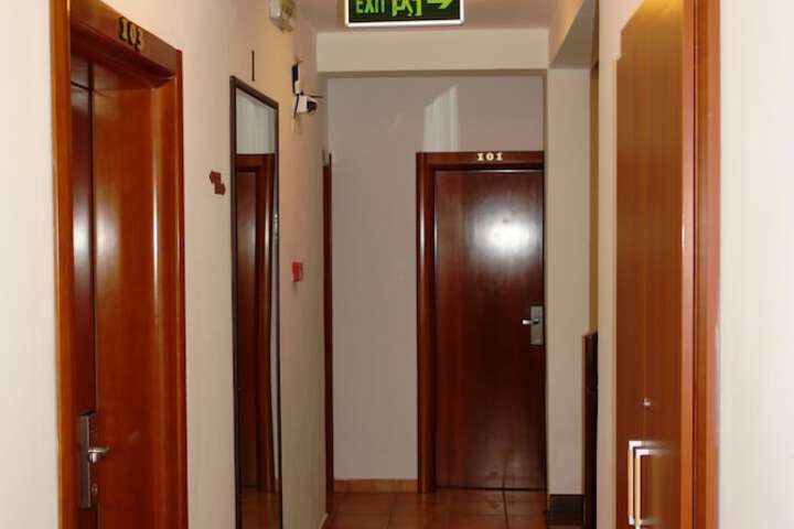 Ballroom/Hall 44 of 62