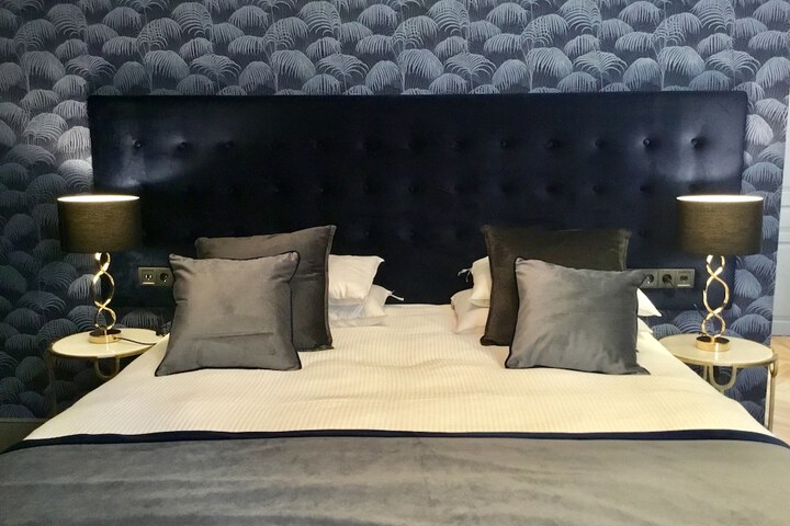 Room 30 of 75