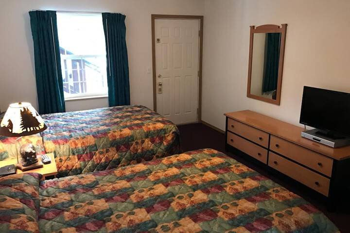 Room 8 of 23