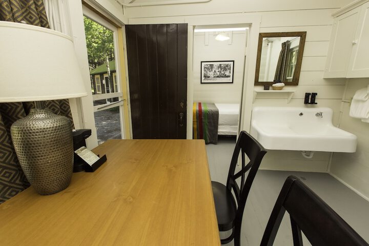 Room 14 of 25
