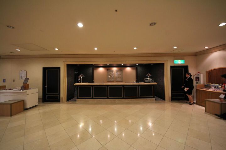 Hotel Interior 4 of 43