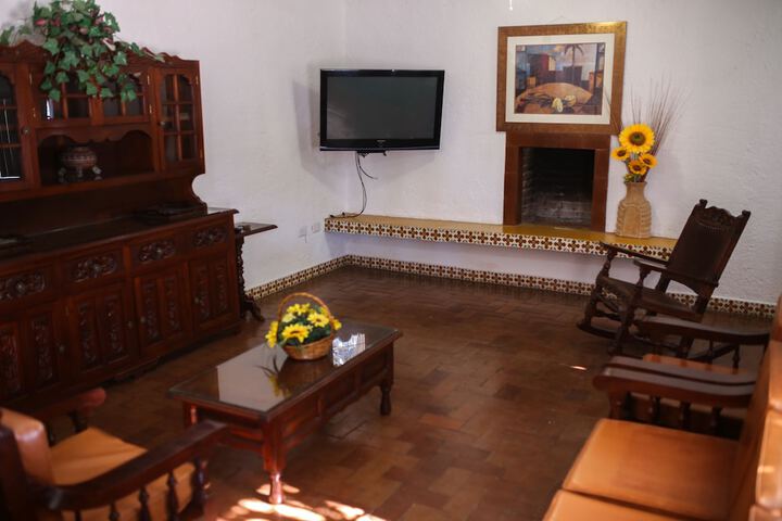 Room 15 of 32
