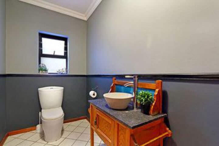 Room 2 of 23