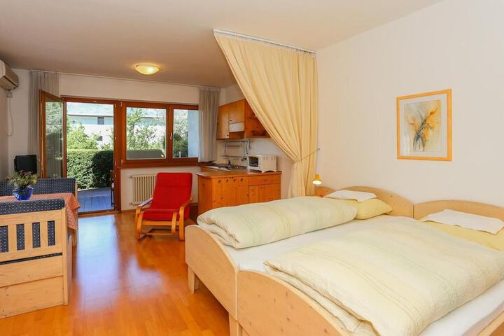 Room 10 of 55