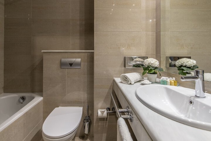 Bath Interior