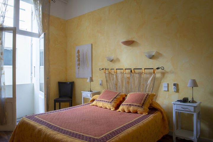 Room 11 of 47