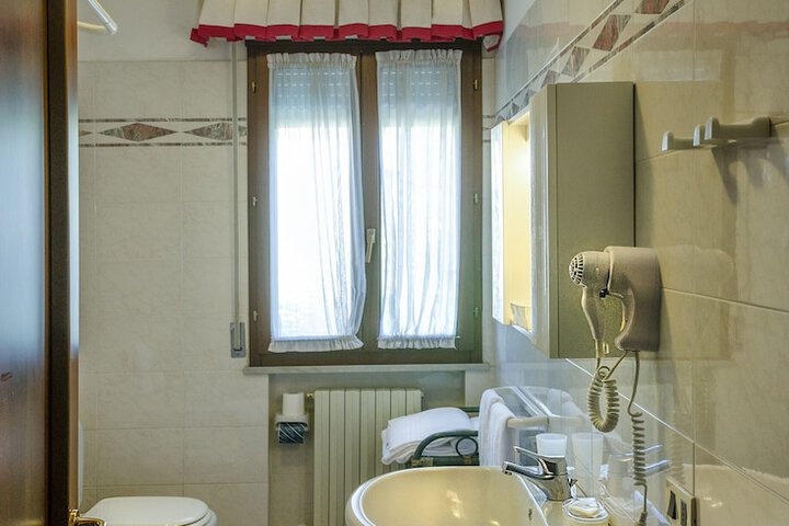 Clean Restrooms