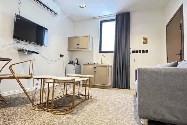 Room 33 of 61
