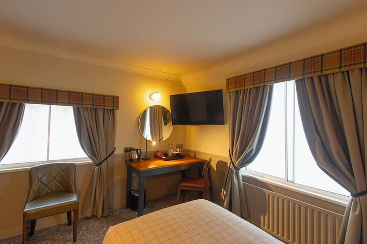 Room 21 of 36
