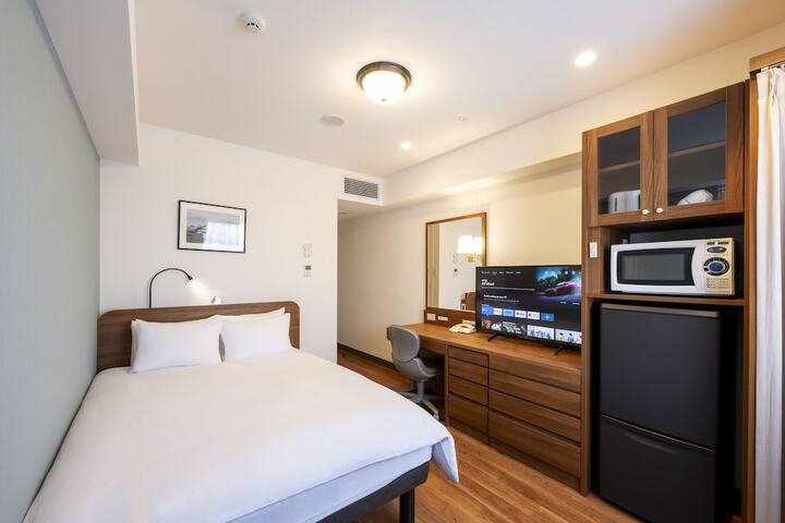 Room 16 of 41