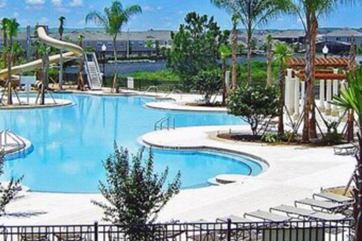 Pool 406 of 620