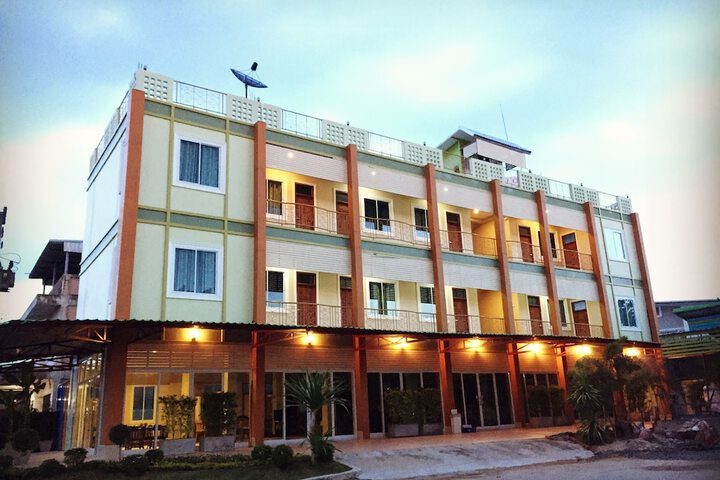 Hotel 42 of 42